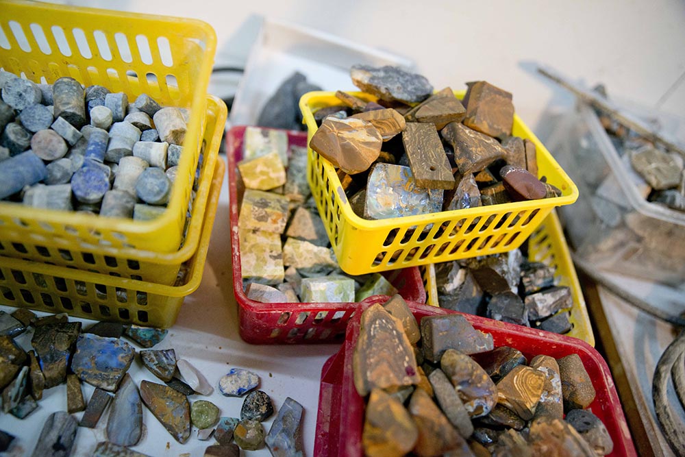 Geschenke, Schmuck, Handschmeichler, Energiesteine und Edelsteine. Vom Schorer Hans